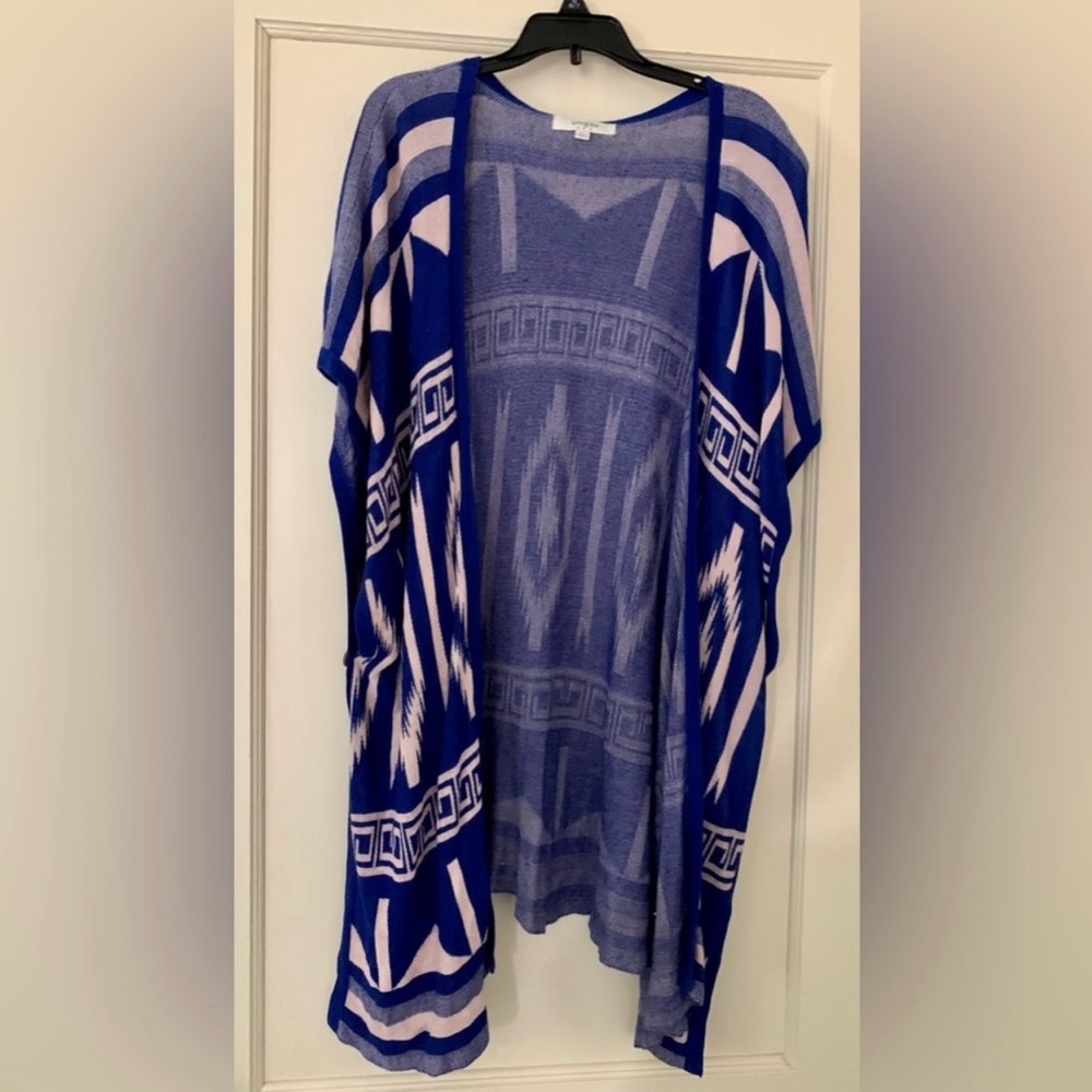 UMGEE USA Kimono Style Sweater Size M/L